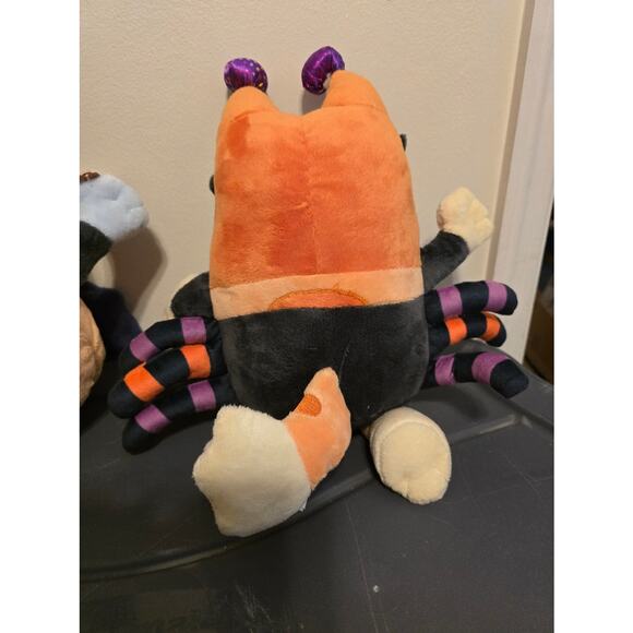 12"  Bluey & Bingo Halloween  Plush, Bluey License - Picture 3 of 6